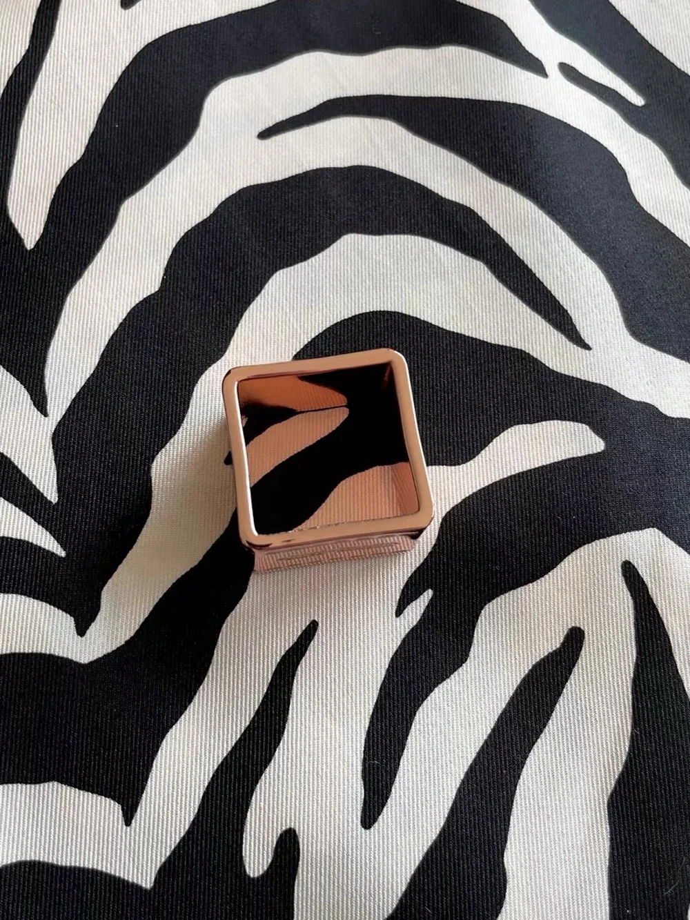 Luxury Rose Gold Scarf Ring